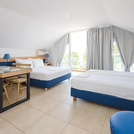 Le Monde Seaview Suites Nea Kallikrateia Exterior photo