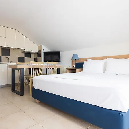 Le Monde Seaview Suites Nea Kallikrateia Exterior photo