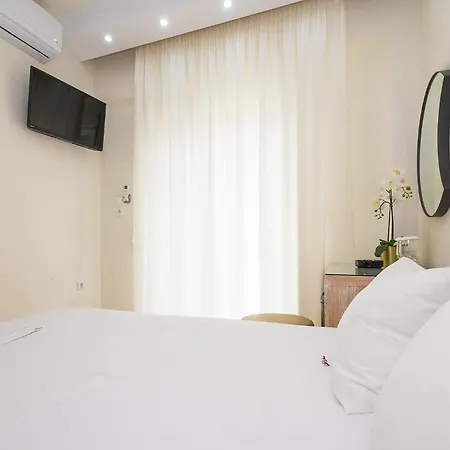 Le Monde Seaview Suites Nea Kallikrateia Exterior photo
