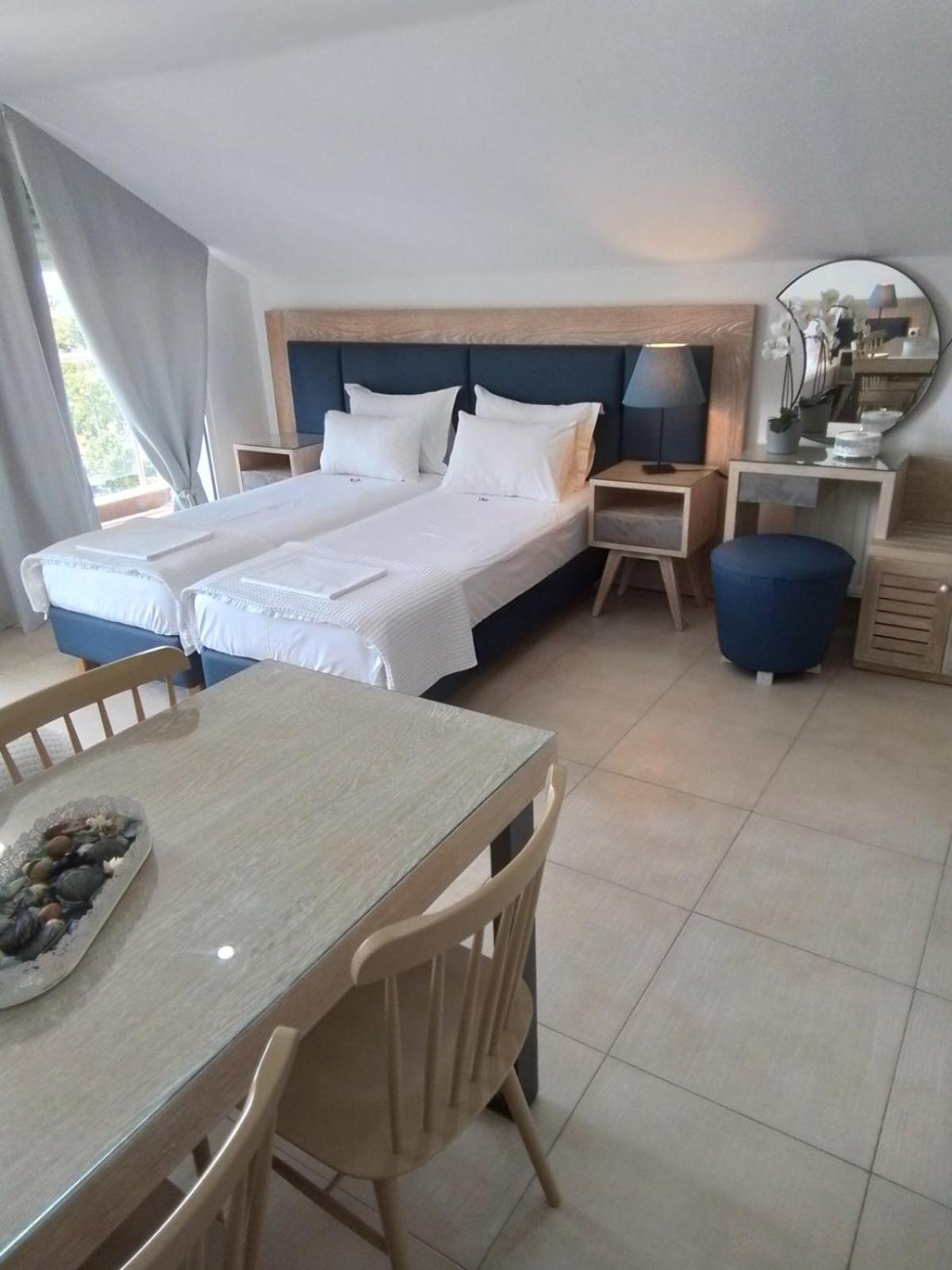 Apartment Le Monde Seaview Nea Kallikrateia