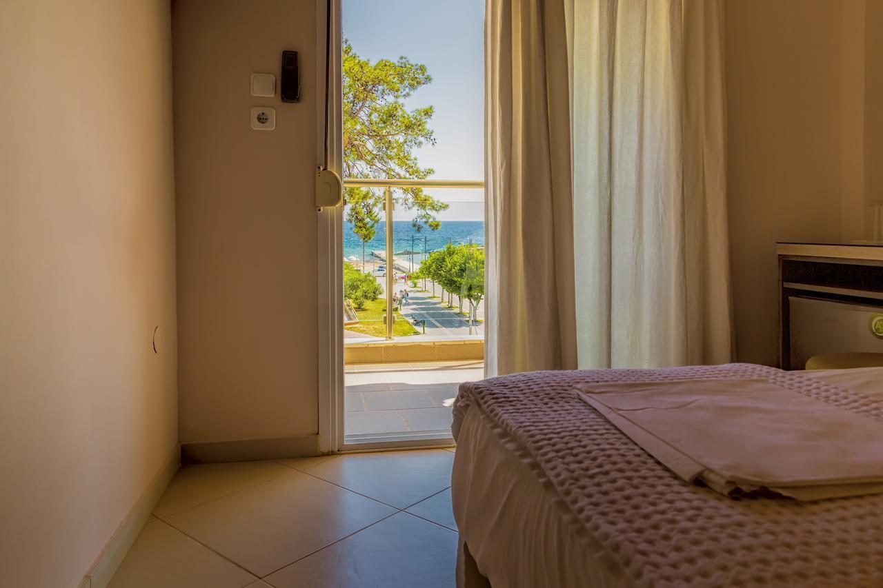 Le Monde Seaview Apartment Nea Kallikrateia