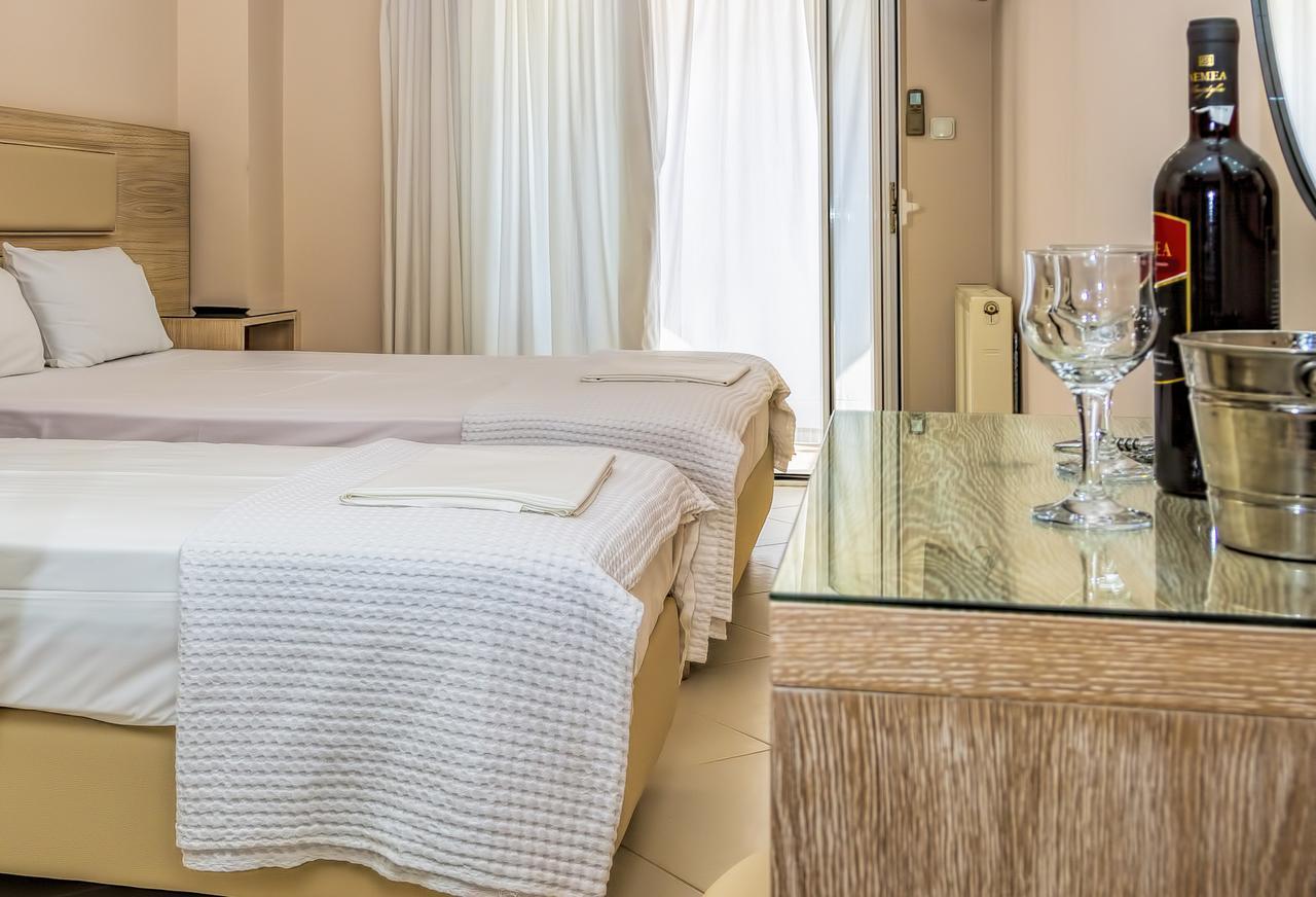 Le Monde Seaview Apartment