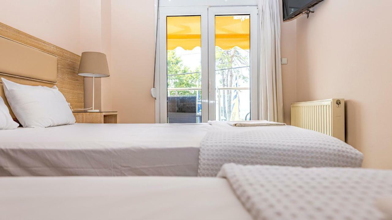 Le Monde Seaview Apartment